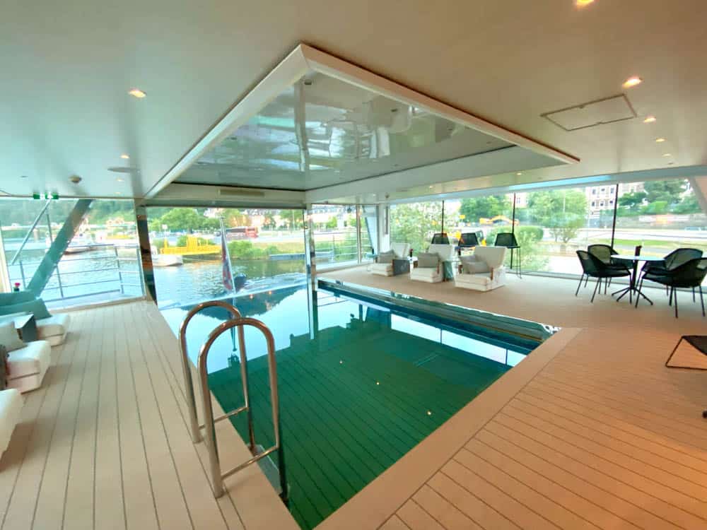 Emerald Cruise Pool
