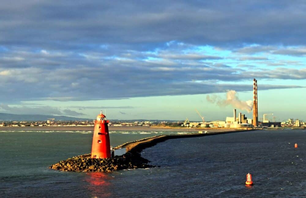 The Great South Wall Walk in Dublin
