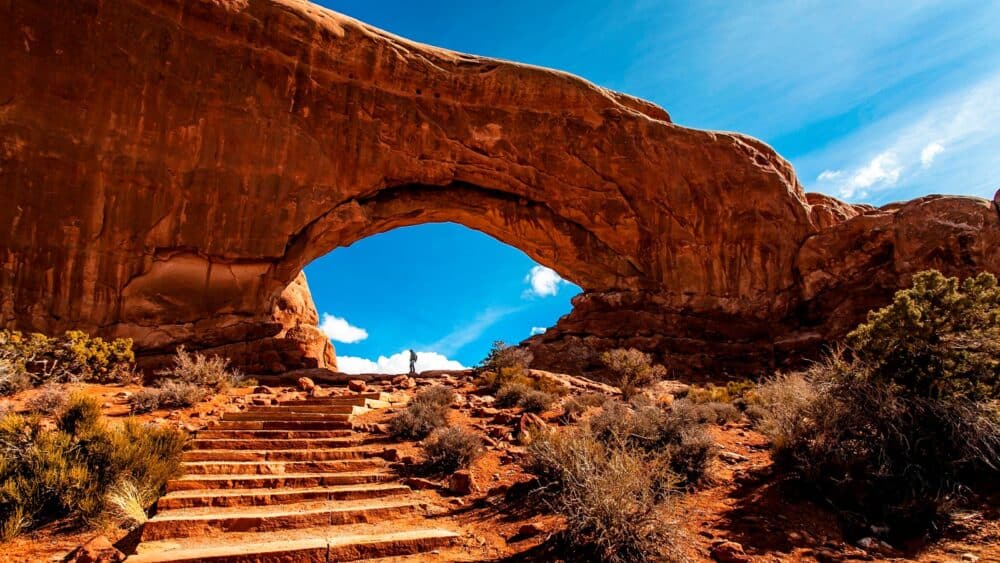 Windows Loop and Double Arch -South Utah Hiking